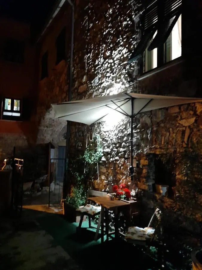 Bed and Breakfast A Ridosso Riccò del Golfo di Spezia Italia